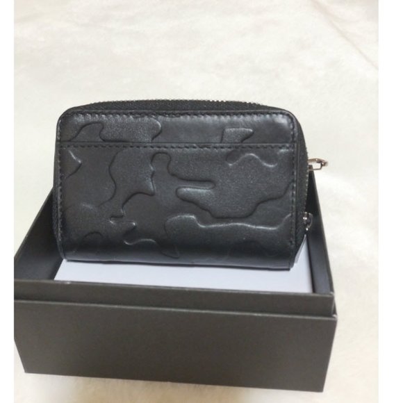 Michael Kors Accessories Camden Key Ring Zip Wallet Coin Card